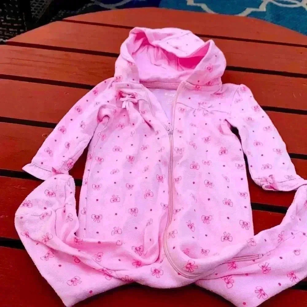 Five for 25 Snugabye,  lightweight sleeper, with ribbons and zipper, 100% cotton